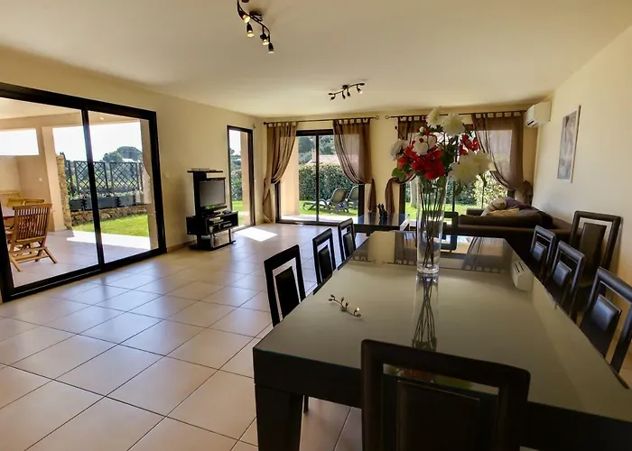 Sci Albellu Tatil Evi